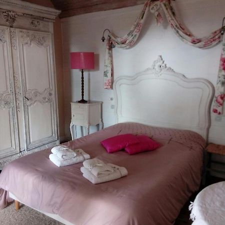 Domaine Du Mont Scolan Bed & Breakfast Montgardon Exterior foto